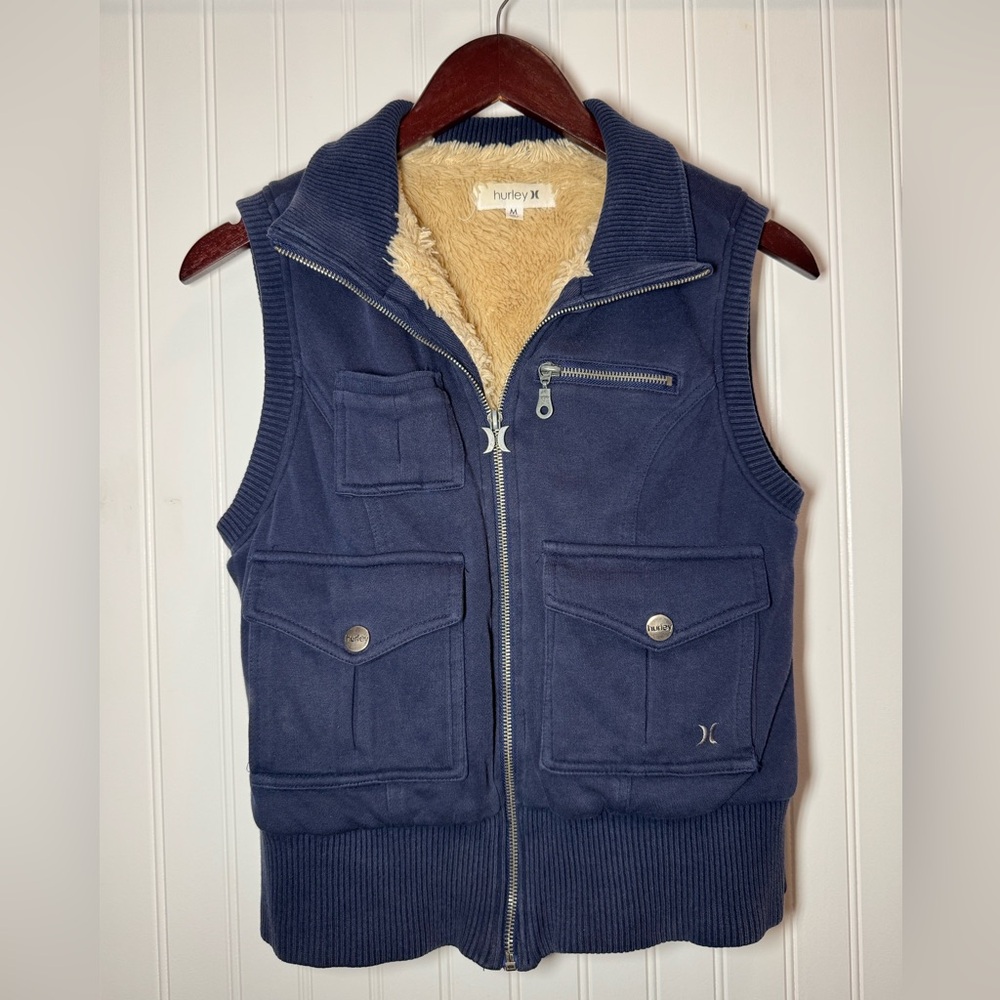 Hurley navy vest